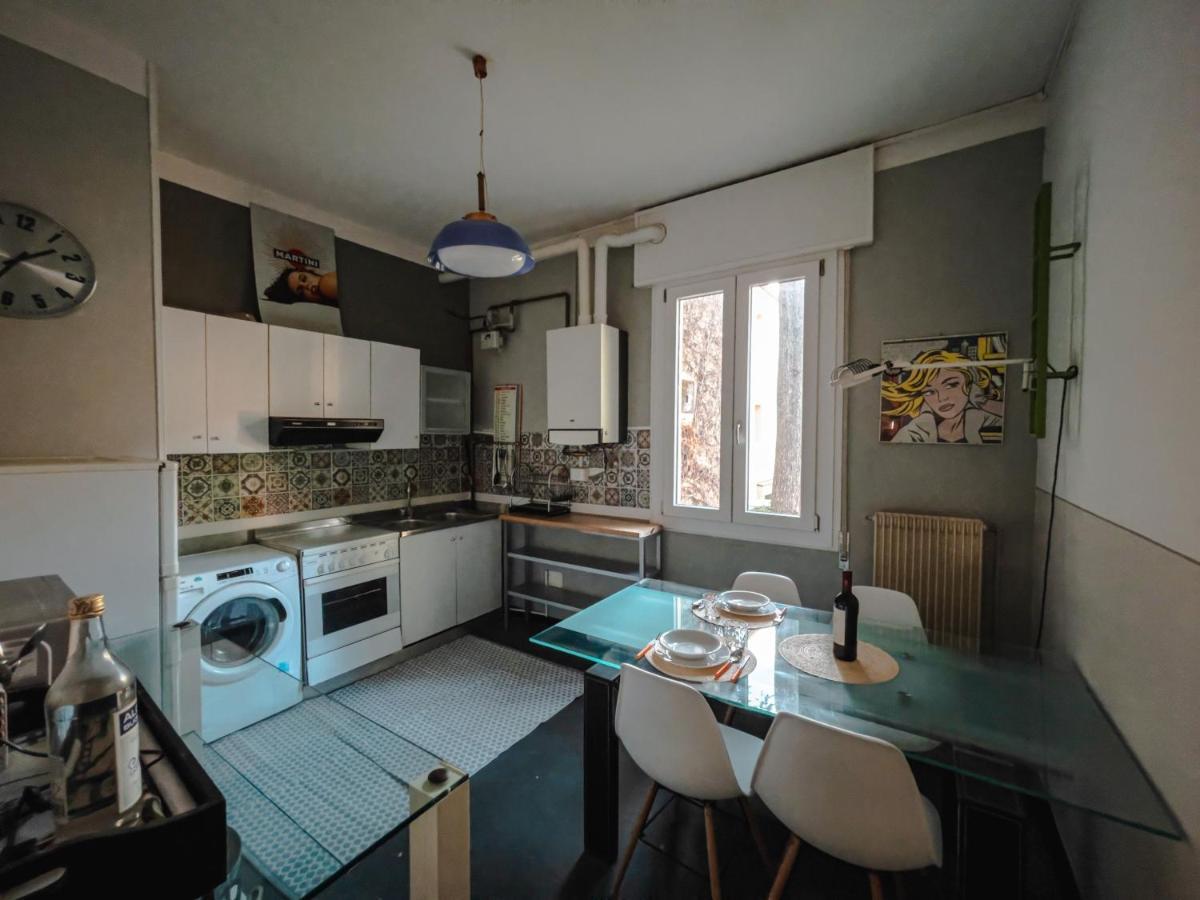 Living Down Town Apartment Bassano del Grappa Luaran gambar