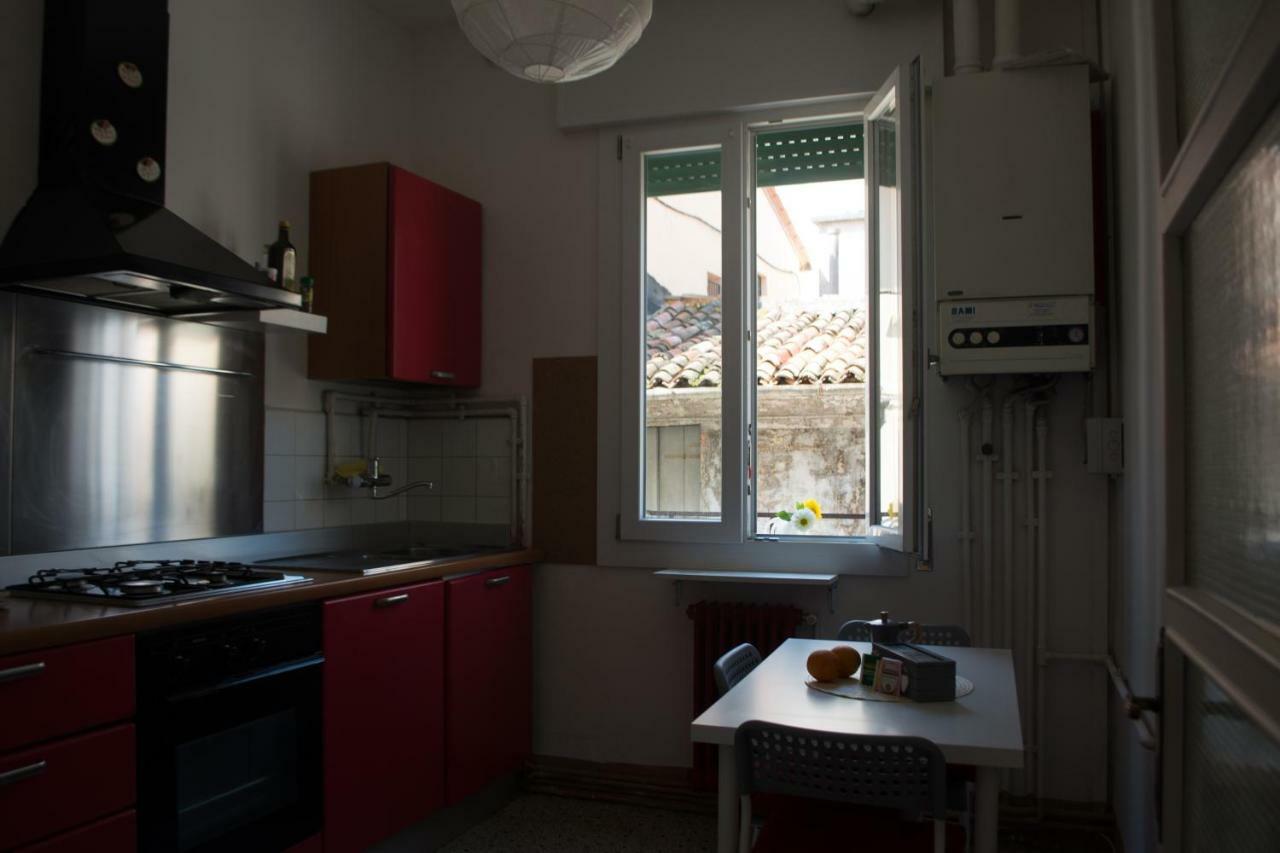 Living Down Town Apartment Bassano del Grappa Luaran gambar
